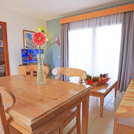 Pool View With All Inclusive, Wifi, Beach 公寓 科拉雷侯