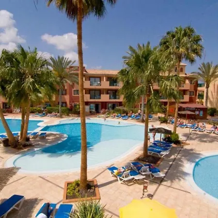 Pool View With All Inclusive, Wifi, Beach 公寓