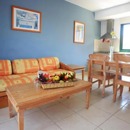Pool View With All Inclusive, Wifi, Beach Appartement *